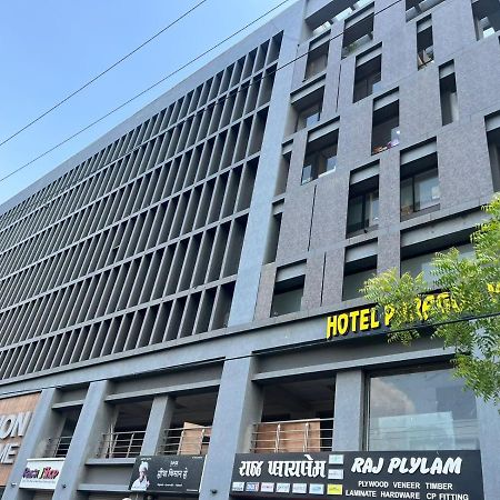 Hotel Paramount Villa Gandhinagar Extérieur photo