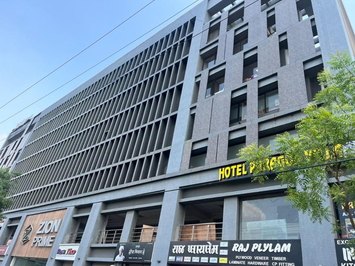 Hotel Paramount Villa Gandhinagar Extérieur photo