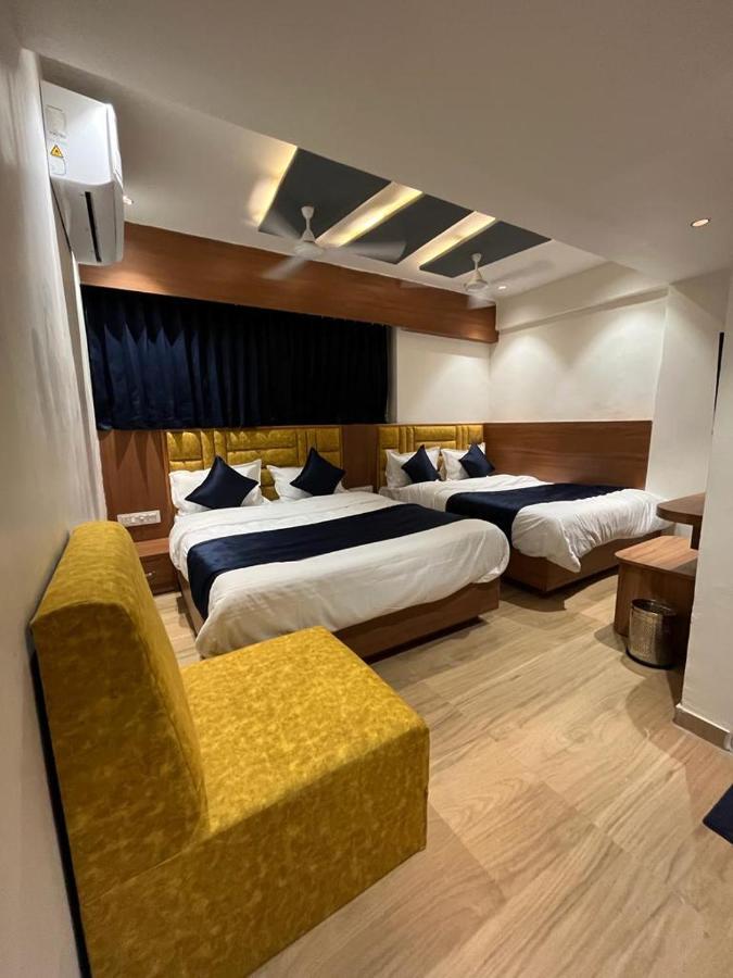 Hotel Paramount Villa Gandhinagar Extérieur photo
